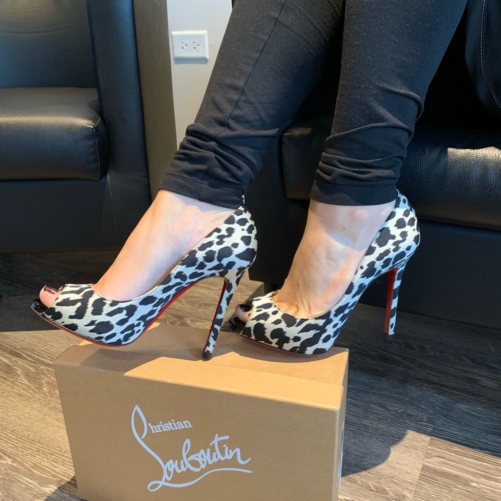 Christian Louboutin BRAND NEW Authentic